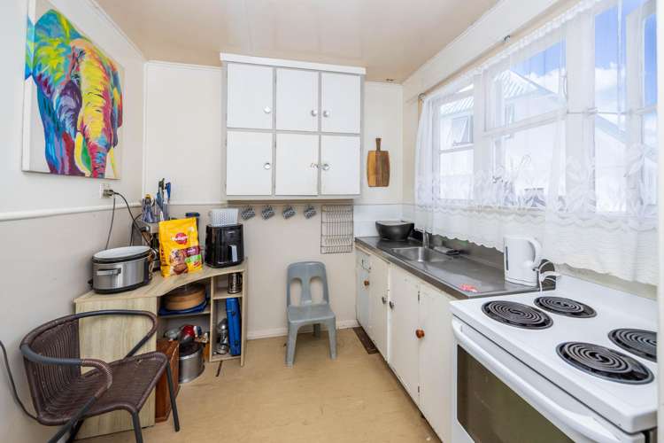 92 & 94 Peachgrove Road Hamilton East_41