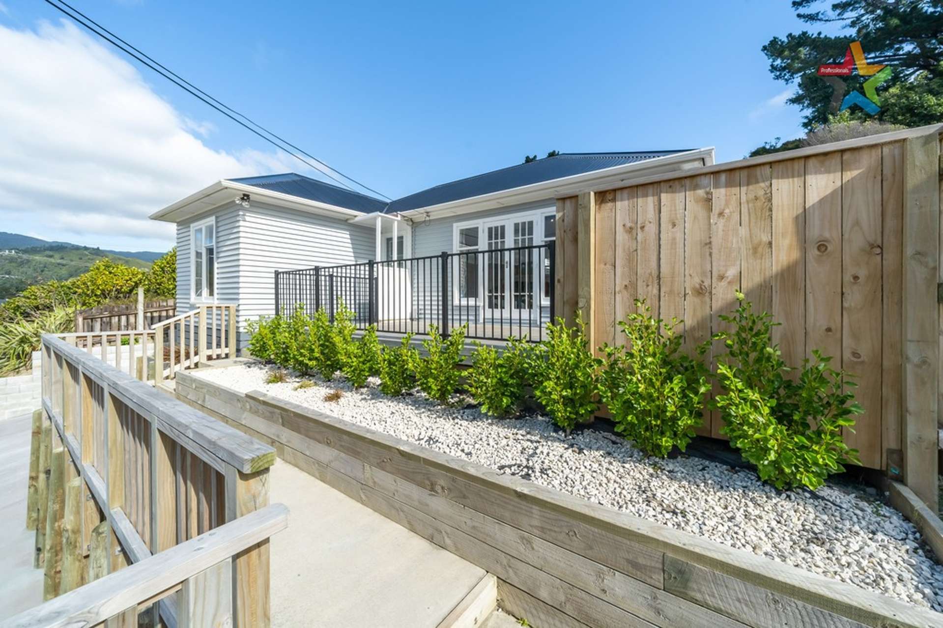 28 Main Road Wainuiomata_0