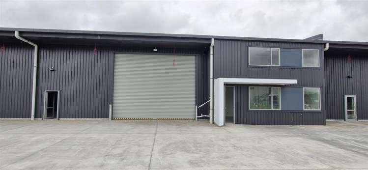 Unit 2, 137 Ingram Road_0