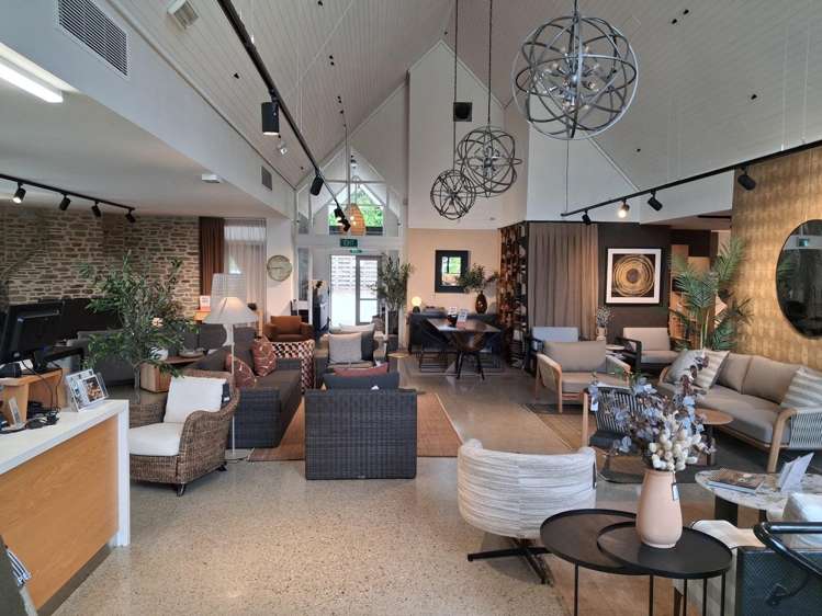 6-22 Ardmore Street Wanaka_3