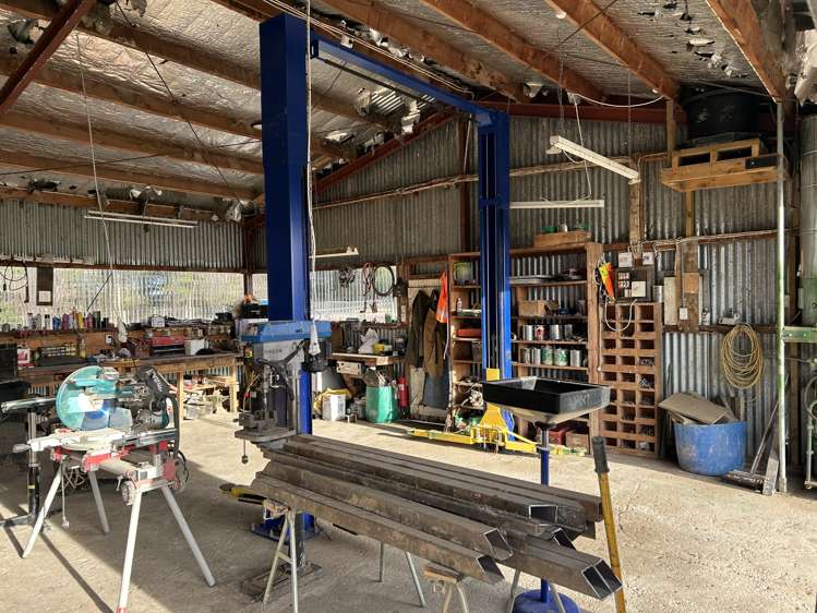 190 McCulloch Road Awamangu_3