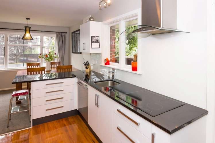 2 Springbank Street Bryndwr_6