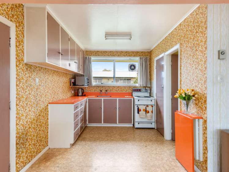 2/14 Glover Crescent Blenheim Central_7