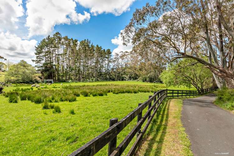 364 Waitakere Road Taupaki_21