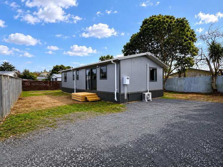 A/38 Balmoral Street Levin_2