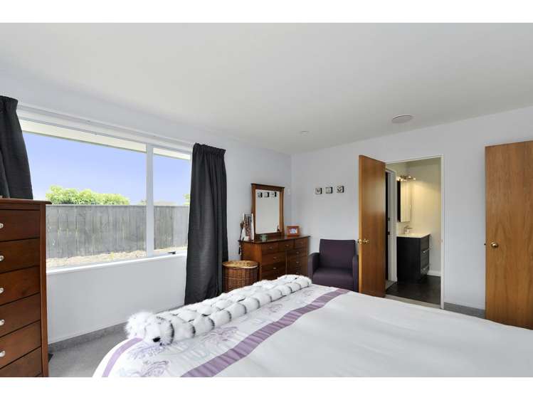 16 Ashbury Street Stoke_13