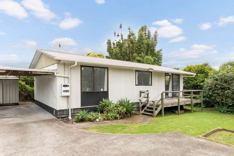 1/9 Kirrie Avenue Te Atatu South_9