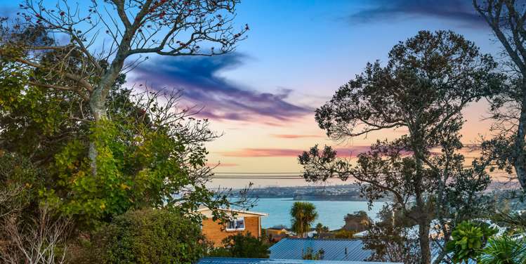 30 Cliff Road Torbay_15