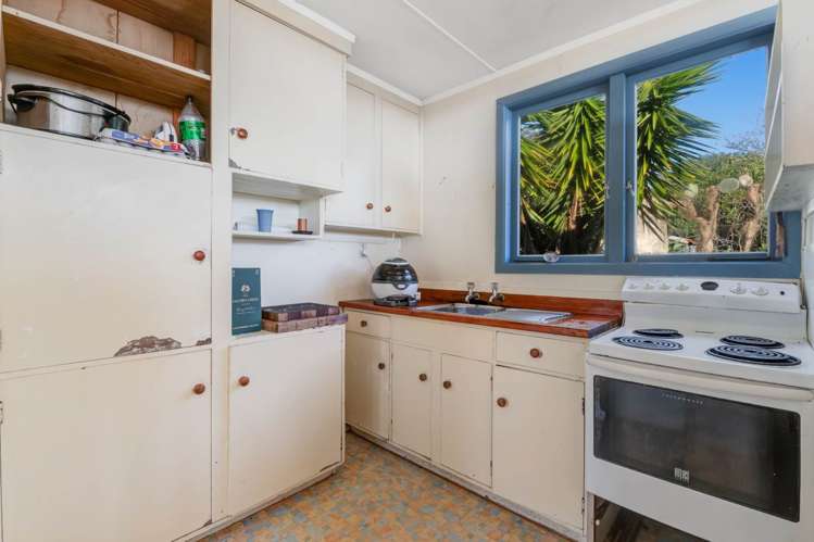 11 Ozone Road Stanmore Bay_5