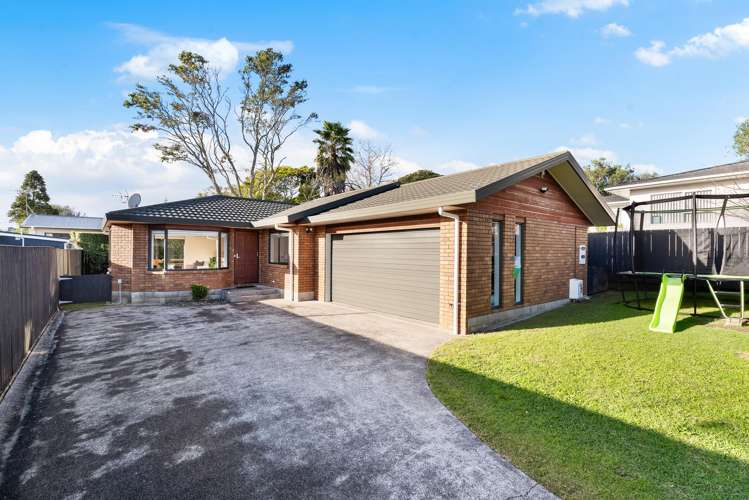 8a Craigbank Avenue New Lynn_16