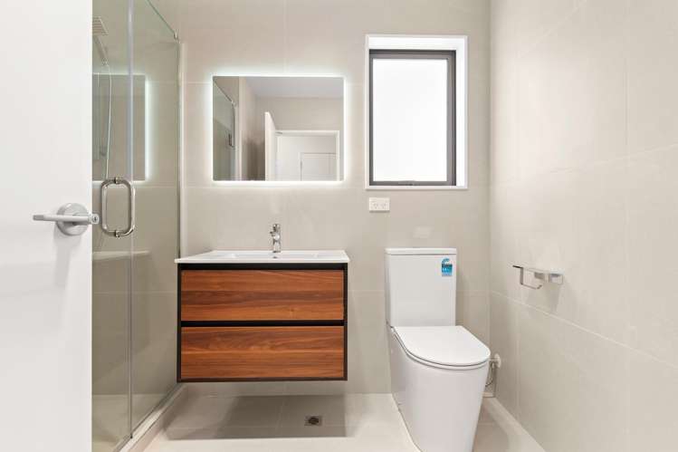 23 Whiteywood Street_5