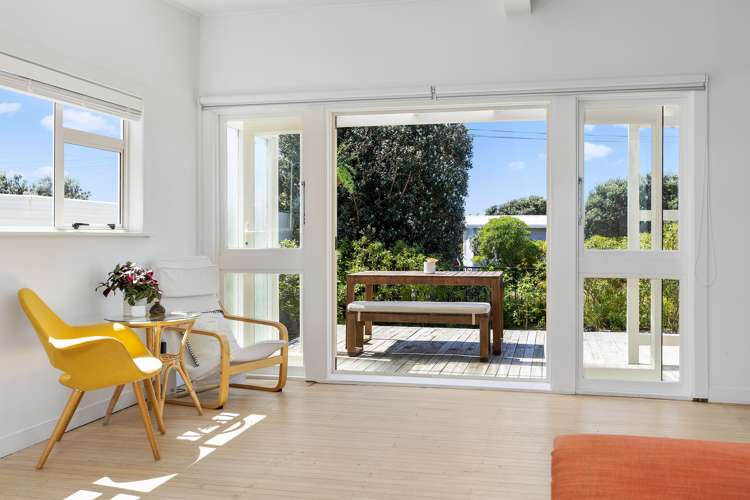 58 Blue Pacific Parade Riversdale Beach_13