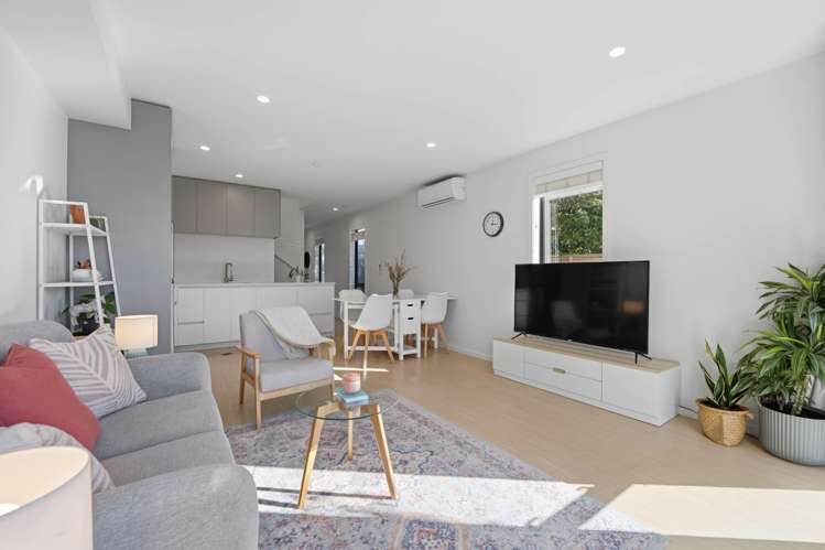 644B Massey Road Mangere_8