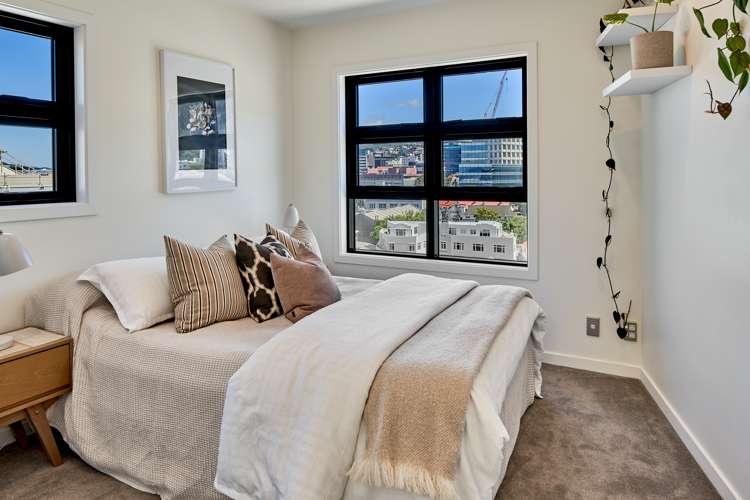 1/125 Thorndon Quay Pipitea_10