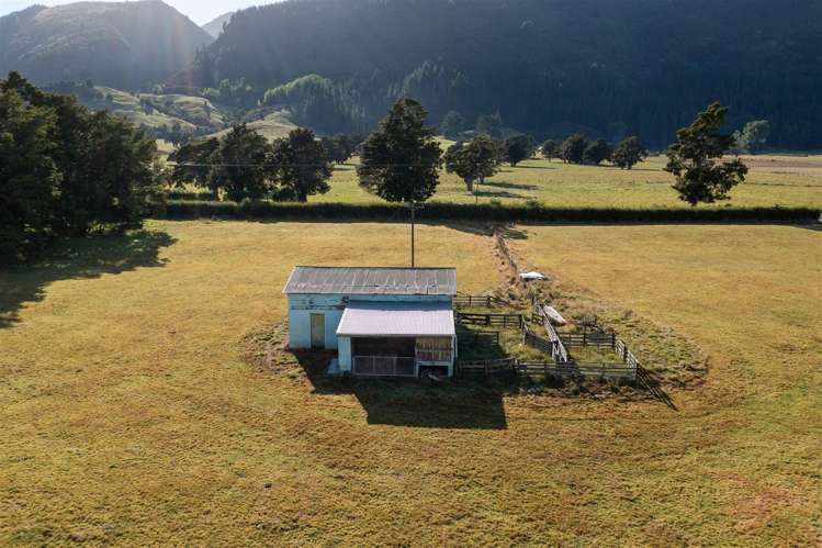 166 East Takaka Road East Takaka_14