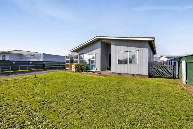 2 Tawa Street Hawera_15