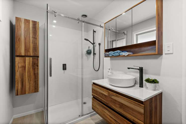 114 Harlech Street Mayfair_11