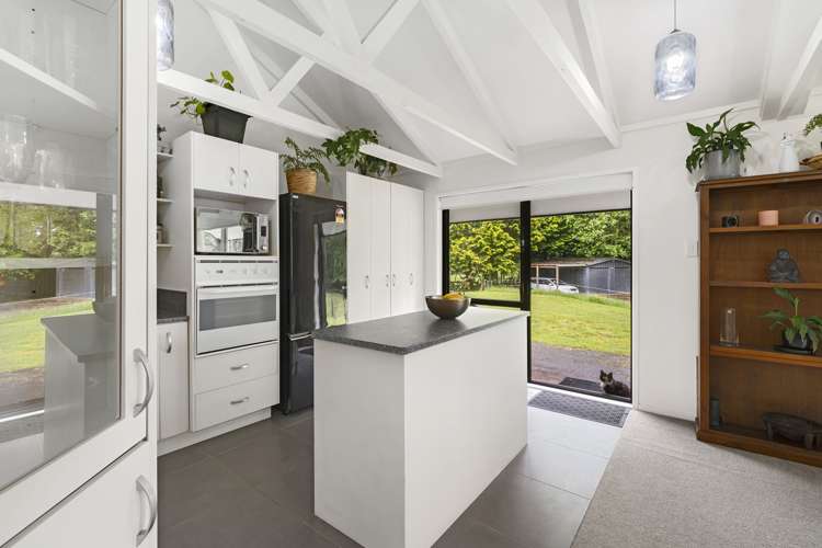 21a Hamilton Road Lake Rotoma_10