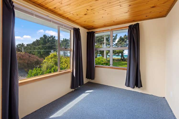 6 Chamberlain Avenue Amberley_10