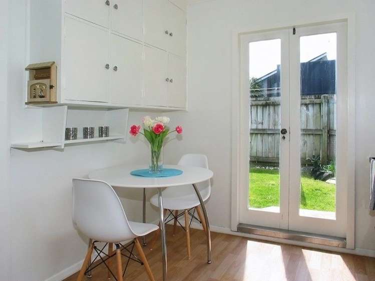 8 Whitehouse Road Titahi Bay_4