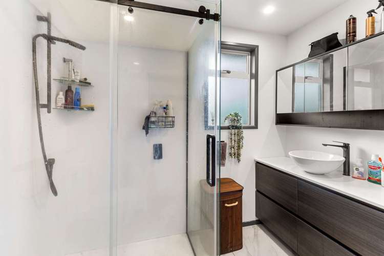 208 Ngamotu Road Spotswood_14