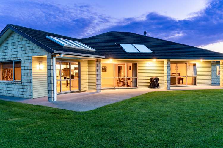 30 Konini Street Parahaki_25