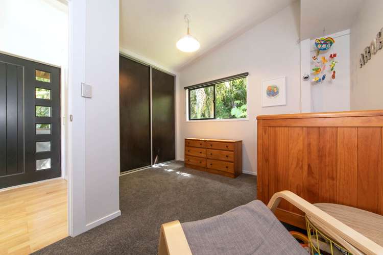 167 Woodlands Park Road Titirangi_10