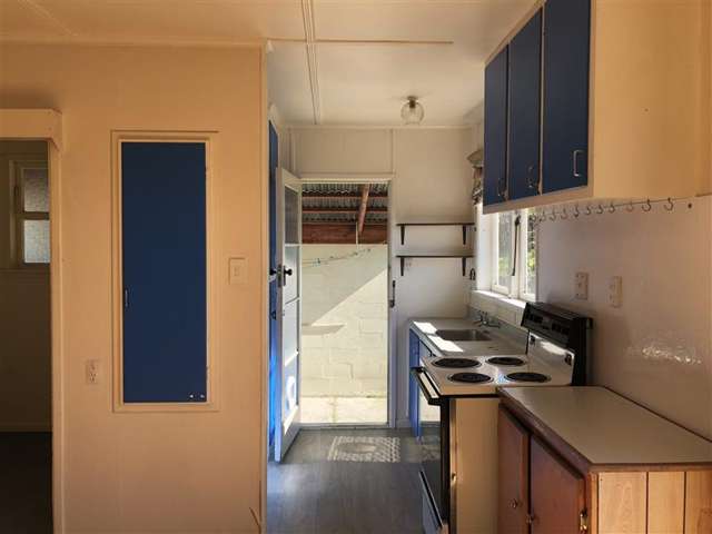 6 Alberta Street 1045_3