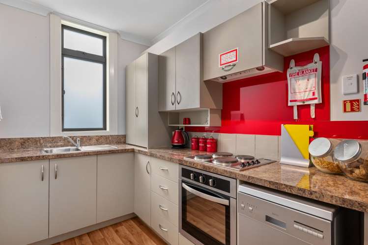 4/11 Wellington Street Picton_14