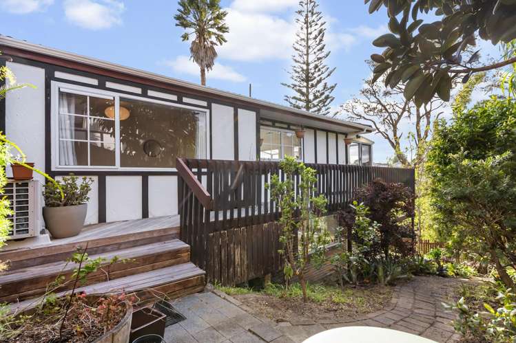 31 John Davis Road Mount Roskill_19