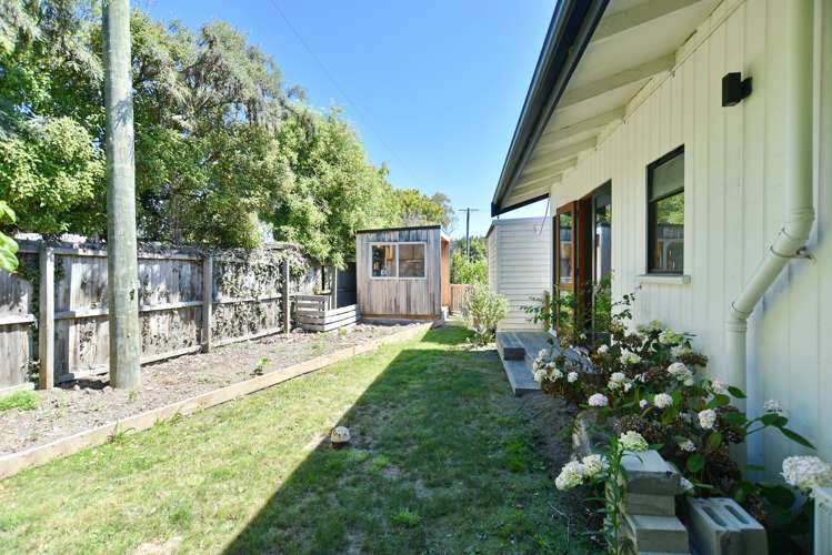 109 Kings Road Leithfield_16