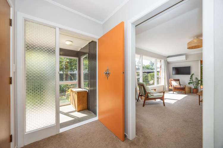 14 Carlson Crescent Silverdale_6