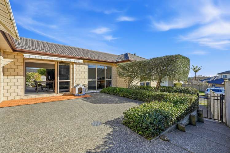 61 Salford Crescent Flat Bush_22