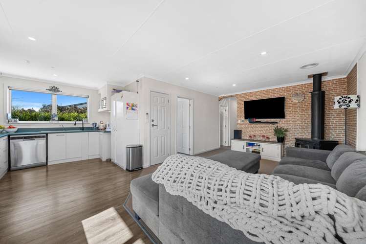 6 George Street Solway_6