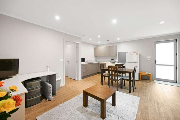 2/54 Boundary Road 1055_8