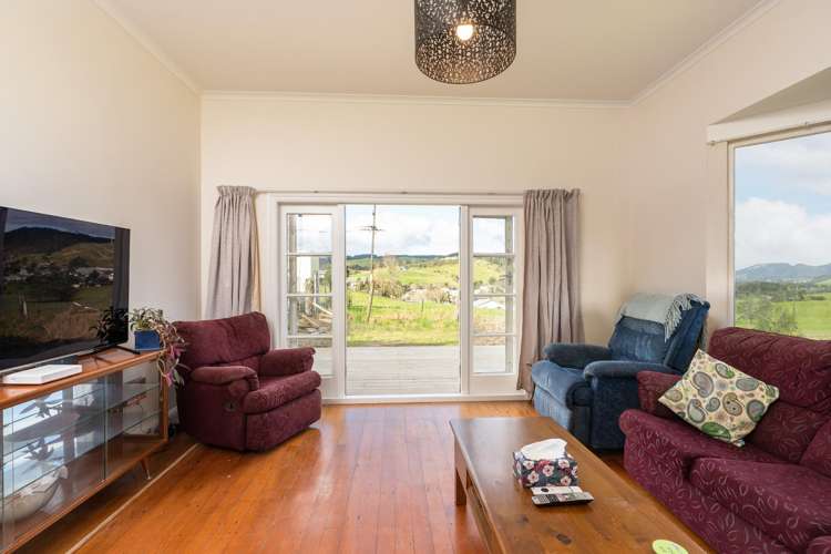 2/21C View Road_2