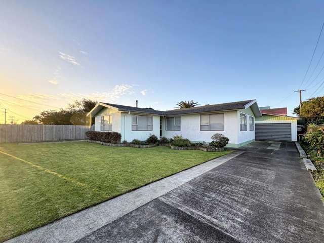 SPRINGVALE - 3 BEDROOMS