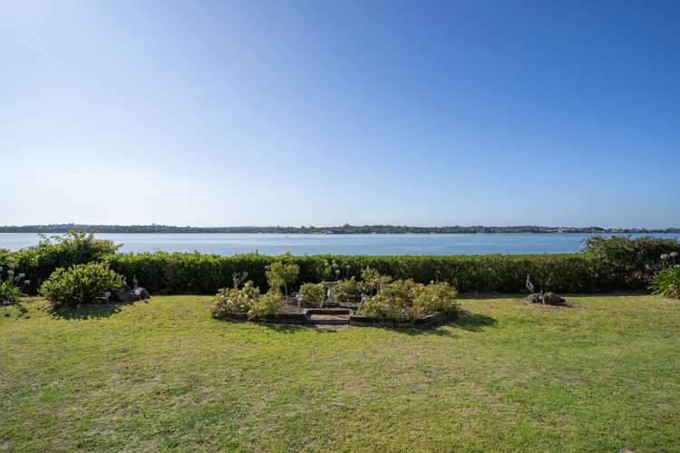 10 Riki Road Point England_9