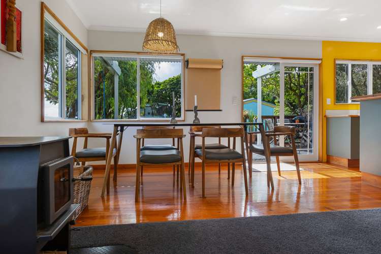 16 Tui St Ahipara_8