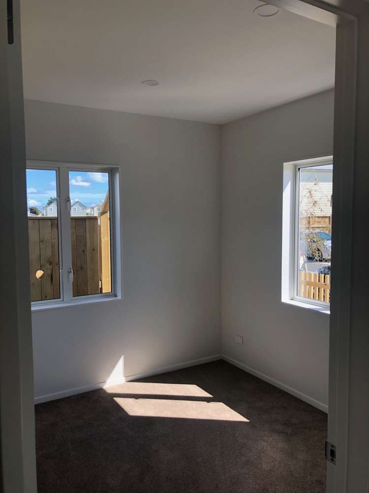 2 Riroriro Close Papakura_12