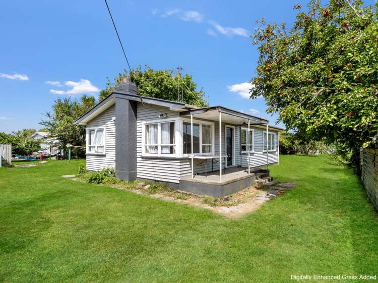 8 Cobham Street Taneatua_12