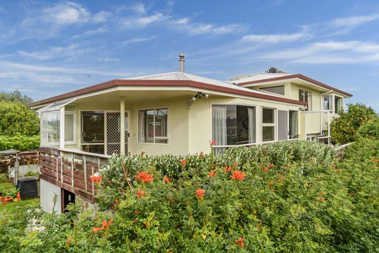 20 Hall Road Matua_1