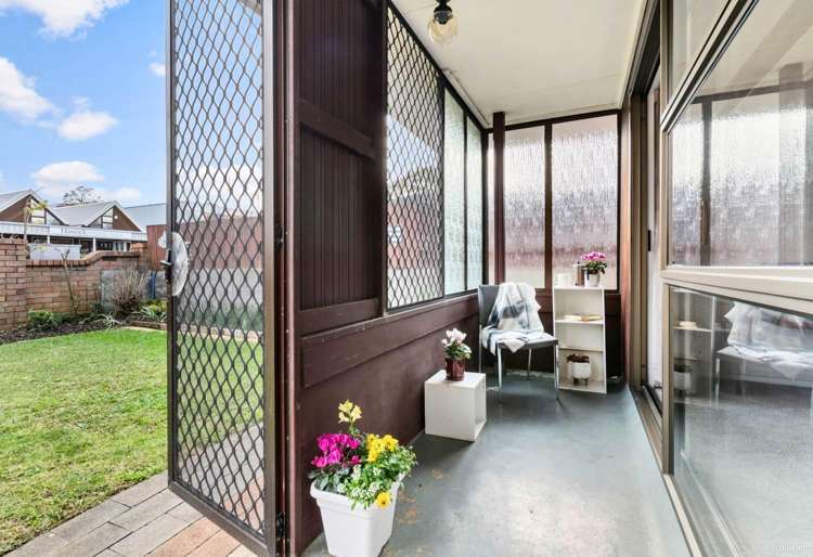 1/54 Wellington Street 10679_3