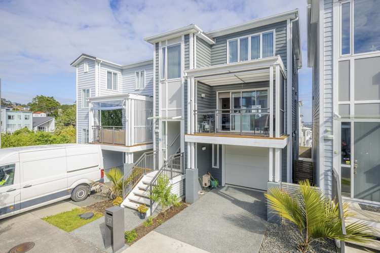 37 Joseph Street Flat Bush_23