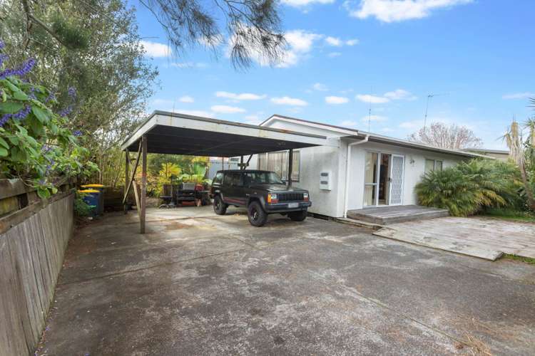 2/56 Ambler Avenue Glen Eden_12