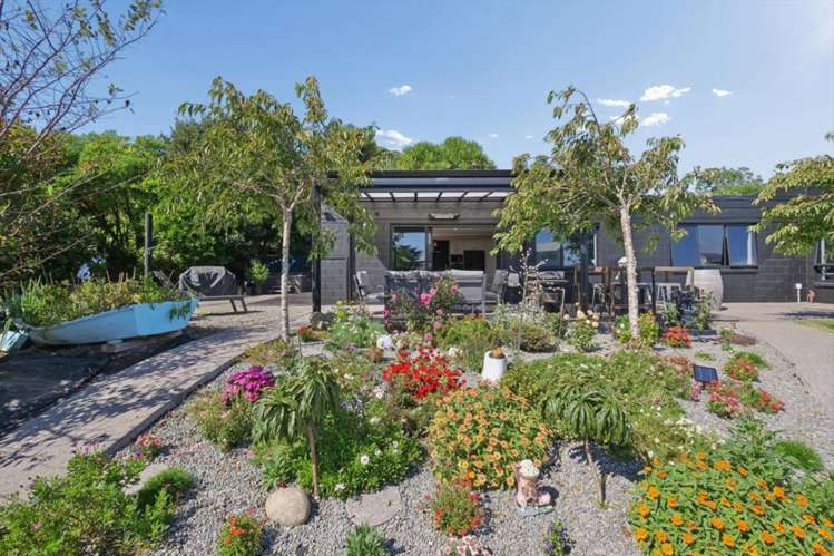 28 Spencer Avenue Maketu_17