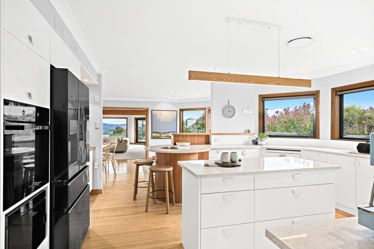 2 Kauri Drive Sandspit_11