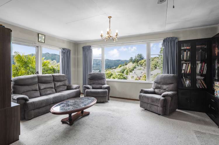 10 Sheehy Grove Wainuiomata_3
