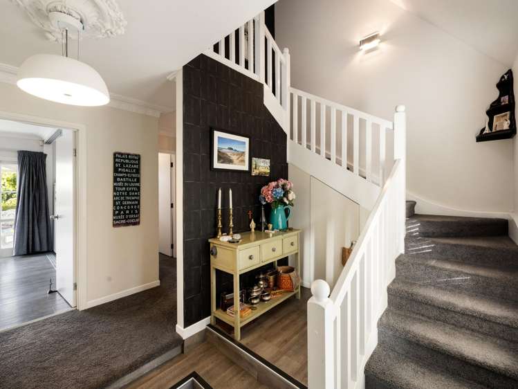 992 River Road Queenwood_13