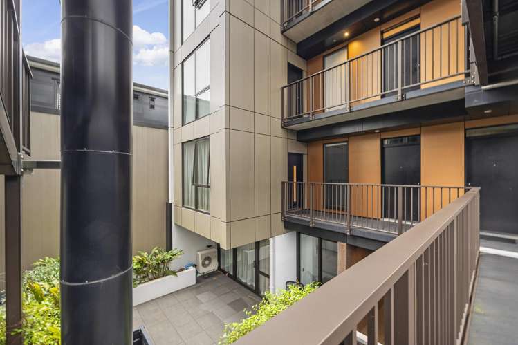 405/6 Dock Street Auckland Central_14